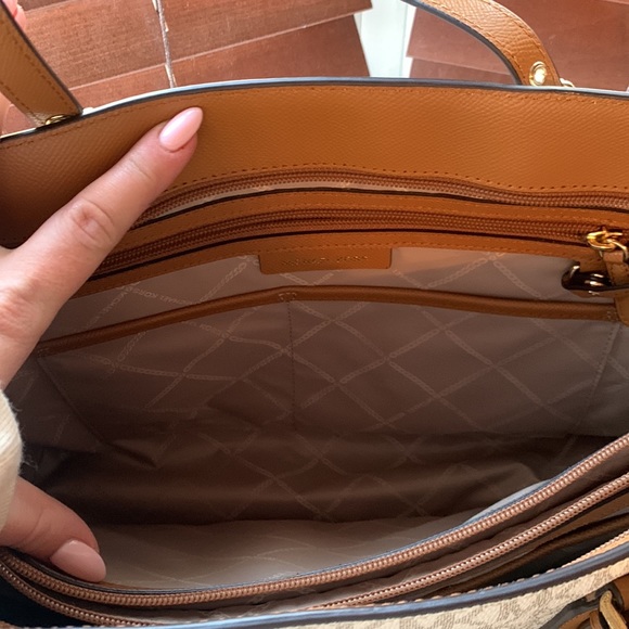 Michael Kors Tote - Picture 8 of 11